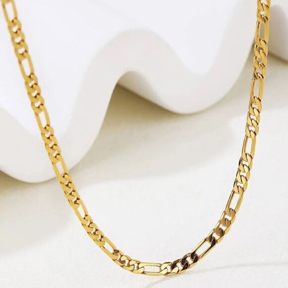 Cuban Chain Gold Plated Necklace, Minimalist Versatile Necklace, Unisex Jewelry - Picture 1 of 10